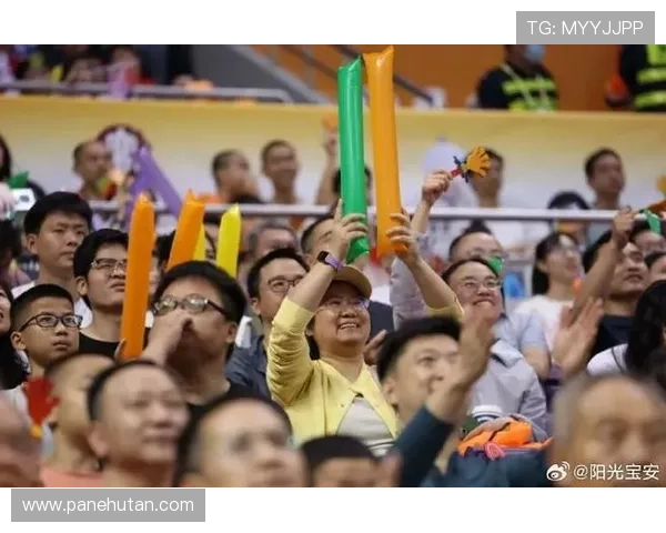 宝博体育全方位体育赛事直播，实时关注精彩比赛瞬间